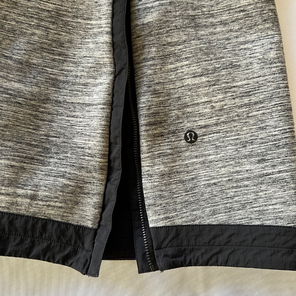Lululemon Pick Your Path Hooded Jacket Gray Black Size 12 - Picture 14 of 16